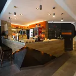 Winterpol לינה וארוחת בוקר קרפאז'